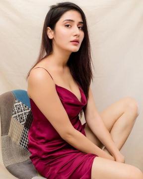 Call Girls In Kailash Colony Delhi Escorts 9220910337