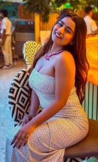 9990331668 Cash On Delivery Call Girls In Janakpuri Delhi Escorts Service Customers Full Satisfaction