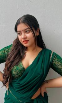 Call Girls In Vasundhara Ghaziabad 9953350570